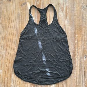 Lululemon tank